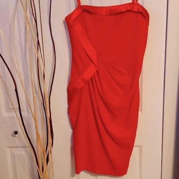 Le Chateau Orange Strapless Dress - Picture 3 of 15